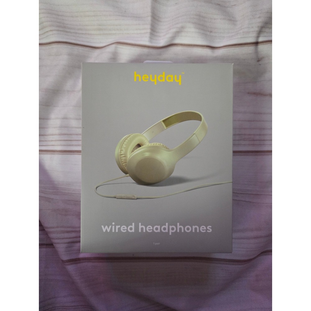 Heyday Wired On-Ear Headphones with Microphone Tan Cream 3.5mm Jack NIB